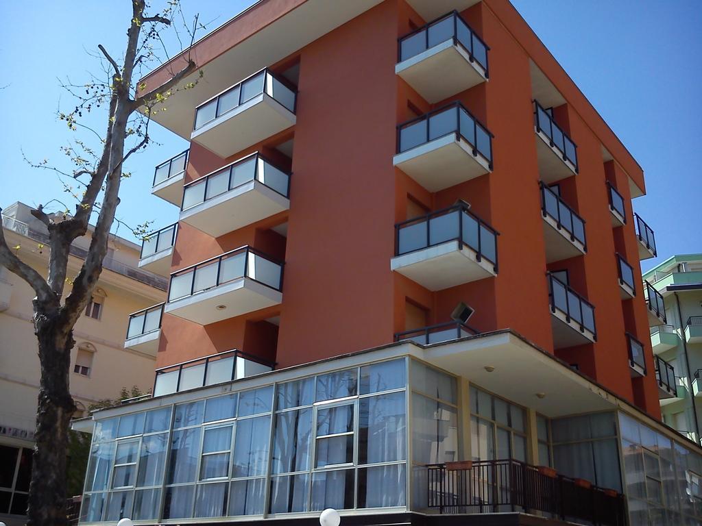 Hotel Darsena Cesenatico Exteriör bild